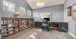 8070 NW Masters Lane, Parkville, MO 64152