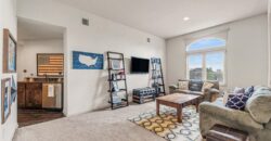 8070 NW Masters Lane, Parkville, MO 64152