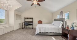 8070 NW Masters Lane, Parkville, MO 64152