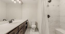 8070 NW Masters Lane, Parkville, MO 64152