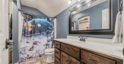 8070 NW Masters Lane, Parkville, MO 64152