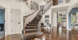 8070 NW Masters Lane, Parkville, MO 64152