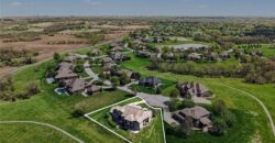 8070 NW Masters Lane, Parkville, MO 64152