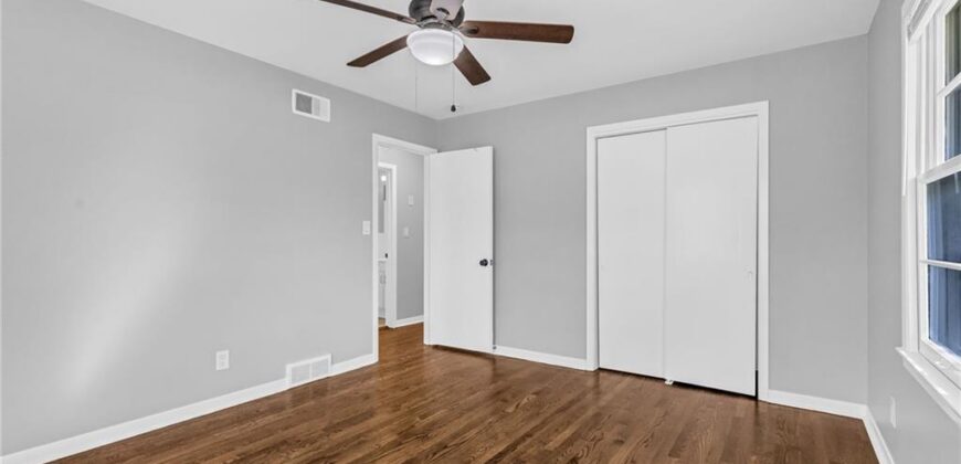 7004 N Baltimore Avenue, Gladstone, MO 64118