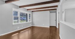 7004 N Baltimore Avenue, Gladstone, MO 64118