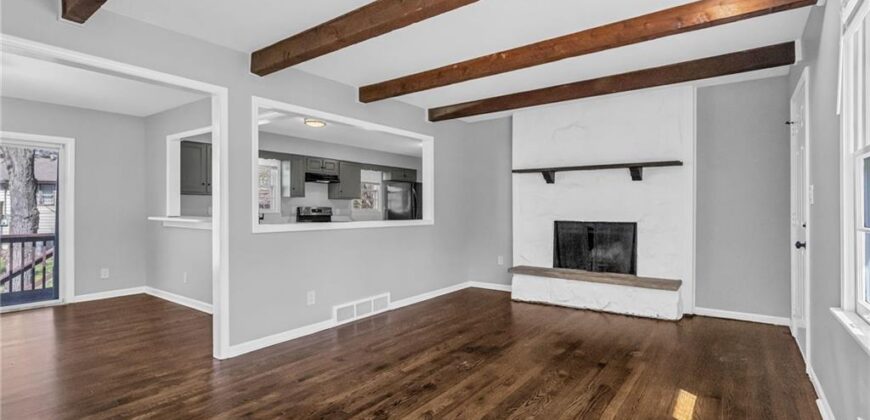 7004 N Baltimore Avenue, Gladstone, MO 64118