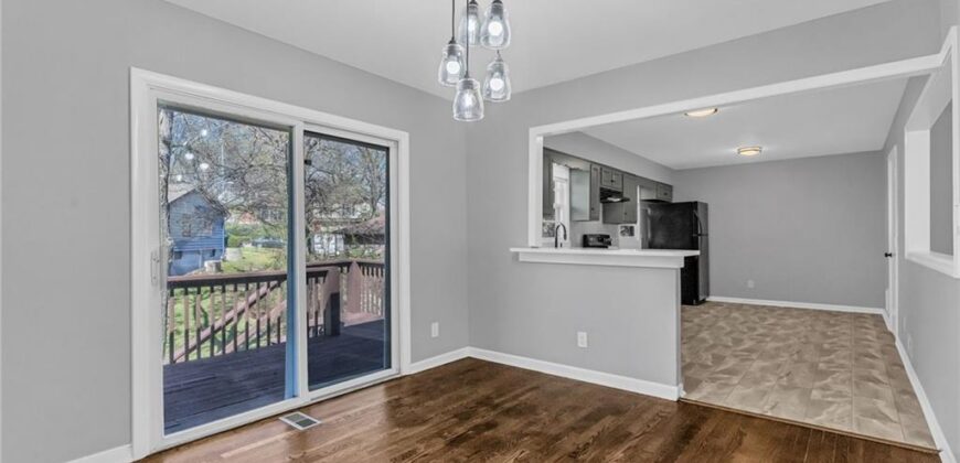 7004 N Baltimore Avenue, Gladstone, MO 64118