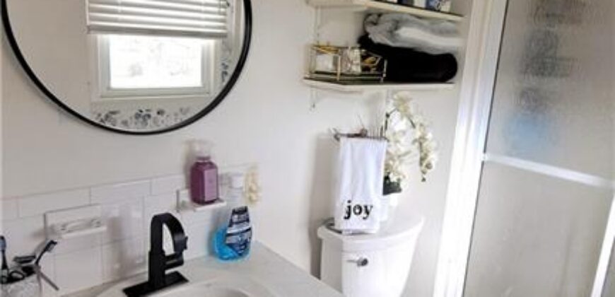 7009 NW 80th Street, Kansas City, MO 64152