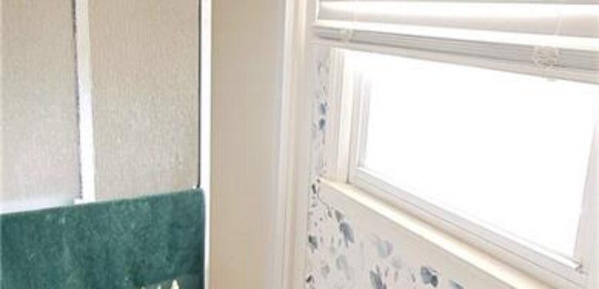 7009 NW 80th Street, Kansas City, MO 64152