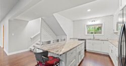 551 NW North Shore Drive, Lake Waukomis, MO 64151