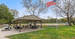 551 NW North Shore Drive, Lake Waukomis, MO 64151