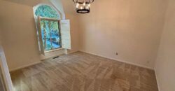 551 NW North Shore Drive, Lake Waukomis, MO 64151