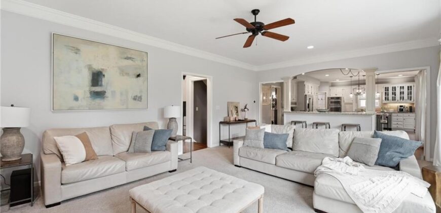 5303 NW 60th Terrace, Kansas City, MO 64151