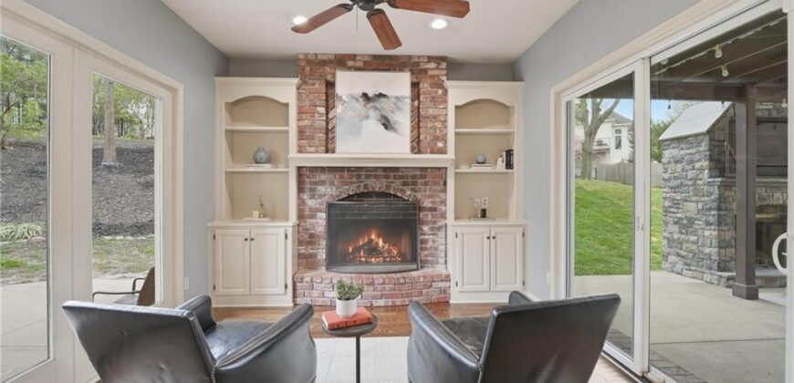 5303 NW 60th Terrace, Kansas City, MO 64151