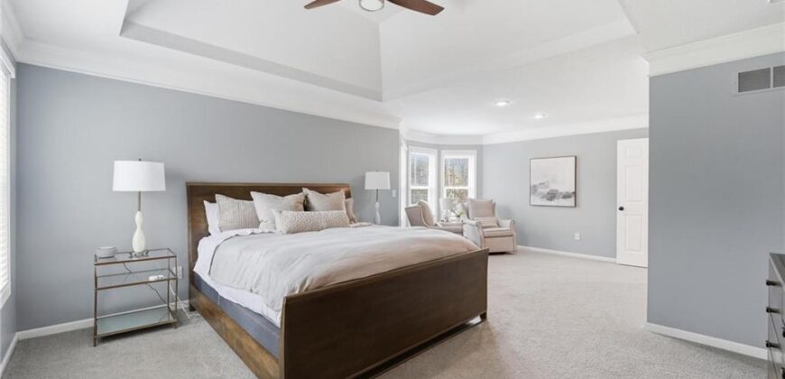 5303 NW 60th Terrace, Kansas City, MO 64151