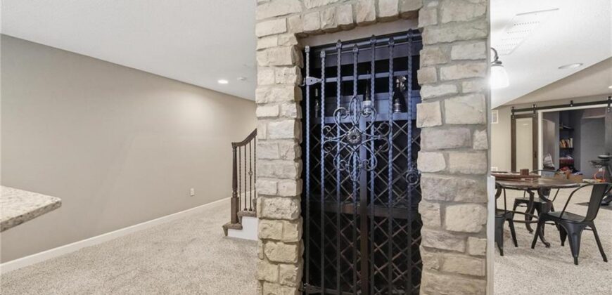 5303 NW 60th Terrace, Kansas City, MO 64151