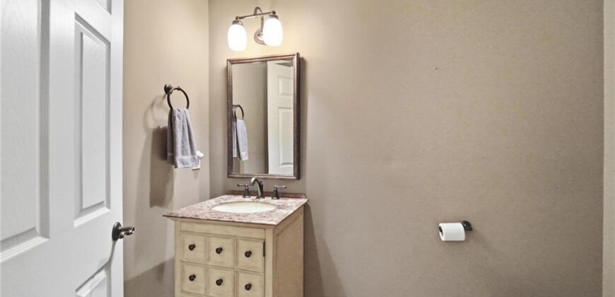 5303 NW 60th Terrace, Kansas City, MO 64151