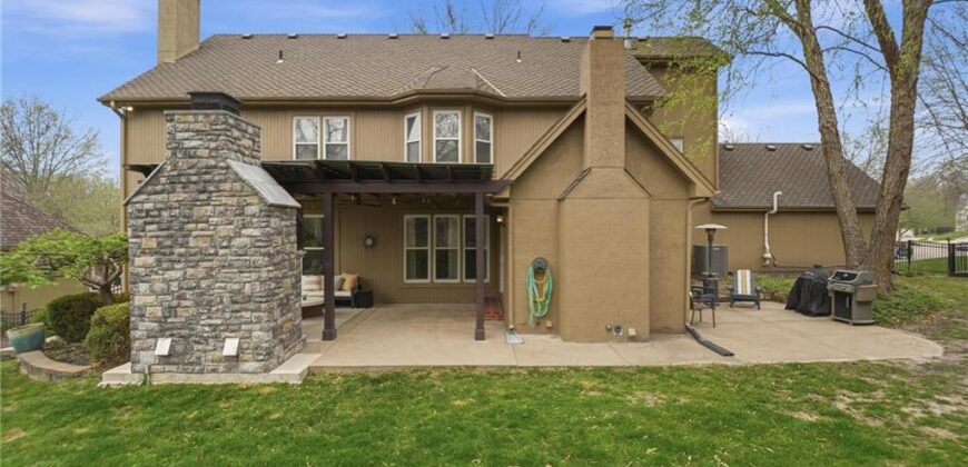 5303 NW 60th Terrace, Kansas City, MO 64151