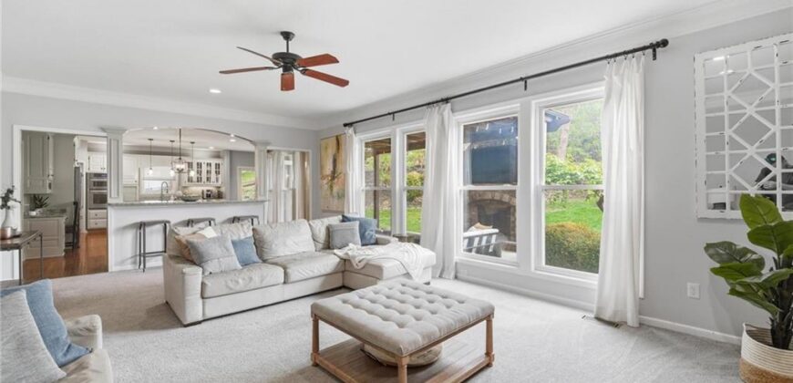 5303 NW 60th Terrace, Kansas City, MO 64151