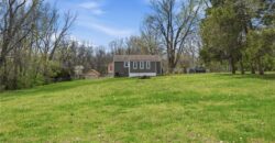 6200 NE Russell Road, Kansas City, MO 64117