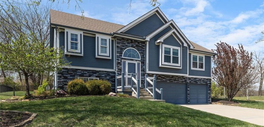 5240 NW Belton Court, Kansas City, MO 54150