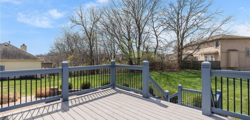 5240 NW Belton Court, Kansas City, MO 54150