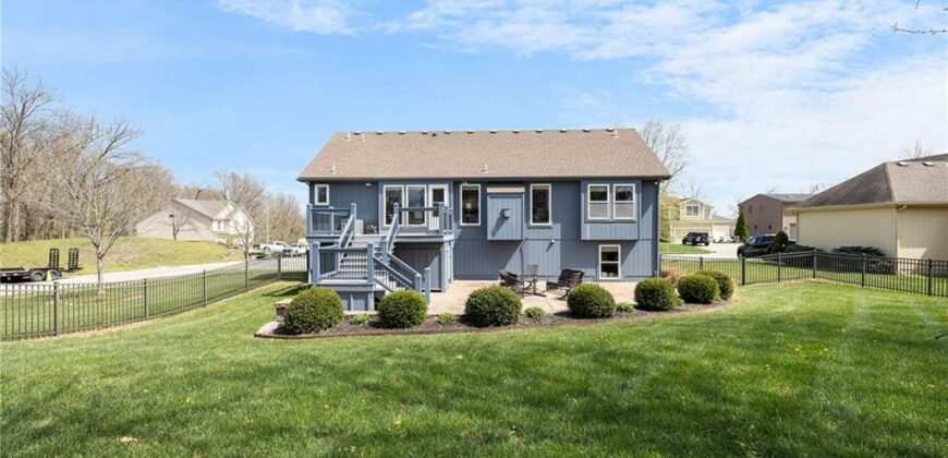 5240 NW Belton Court, Kansas City, MO 54150