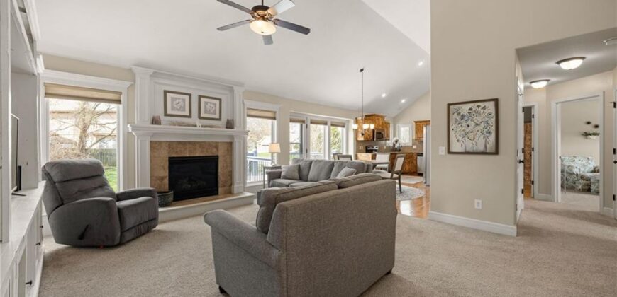 5240 NW Belton Court, Kansas City, MO 54150