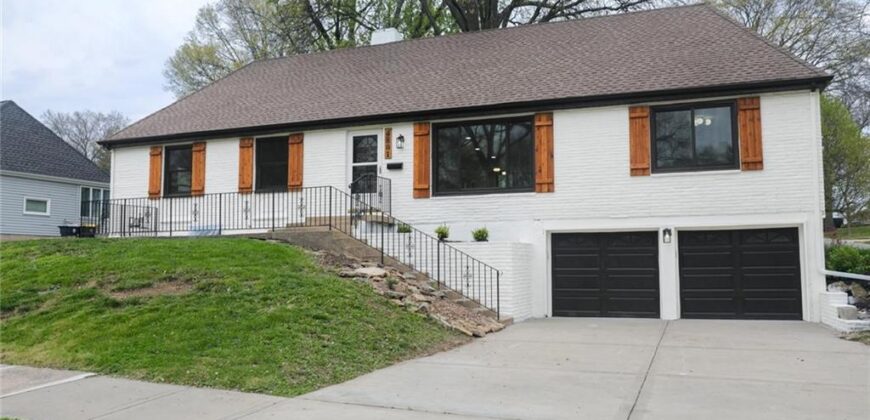 4801 NE Sherwood Drive, Kansas City, MO 64119