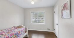 1308 Middlebrook Drive, Liberty, MO 64068