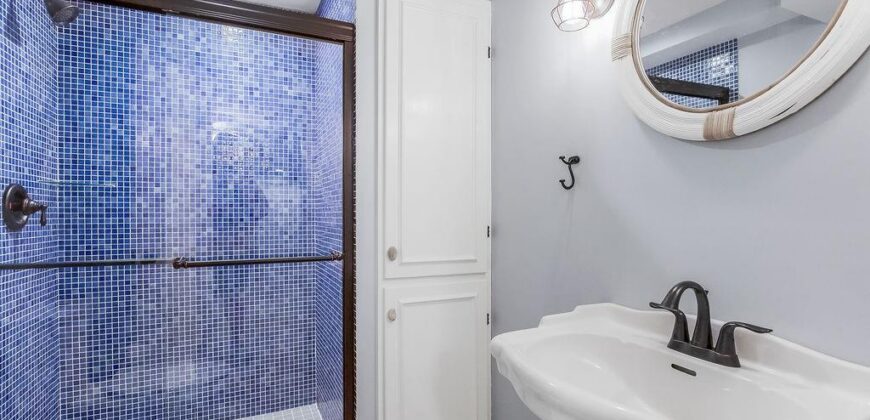 13223 N Virginia Avenue, Smithville, MO 64089