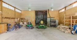 13223 N Virginia Avenue, Smithville, MO 64089