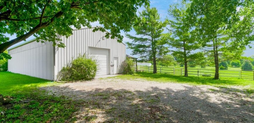 13223 N Virginia Avenue, Smithville, MO 64089