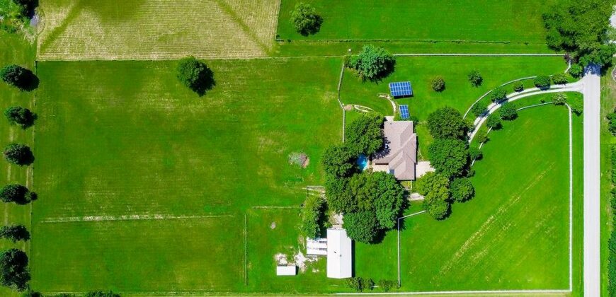 13223 N Virginia Avenue, Smithville, MO 64089