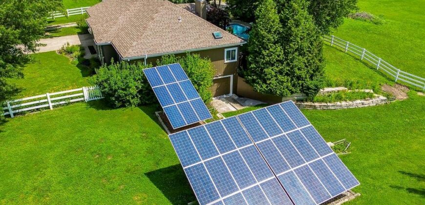 13223 N Virginia Avenue, Smithville, MO 64089