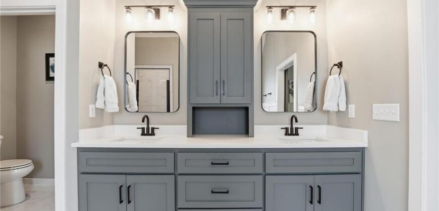 2310 Fishing Lane, Kearney, MO 64060