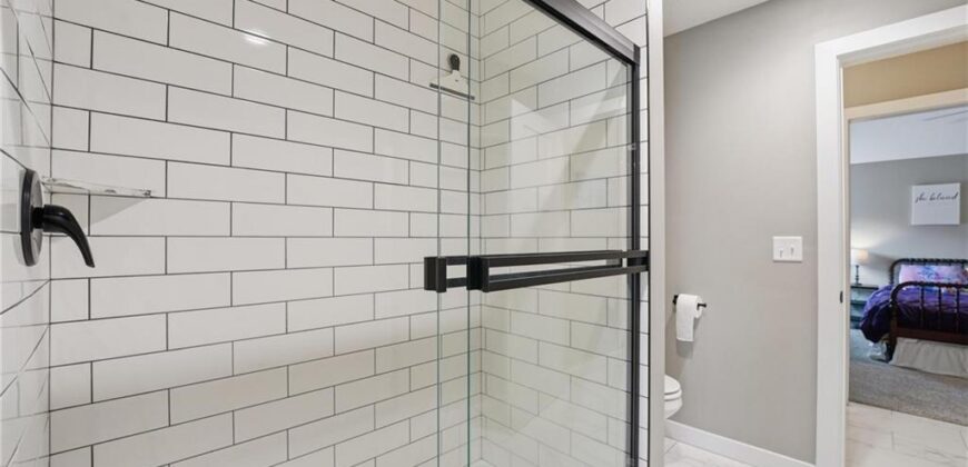 2310 Fishing Lane, Kearney, MO 64060