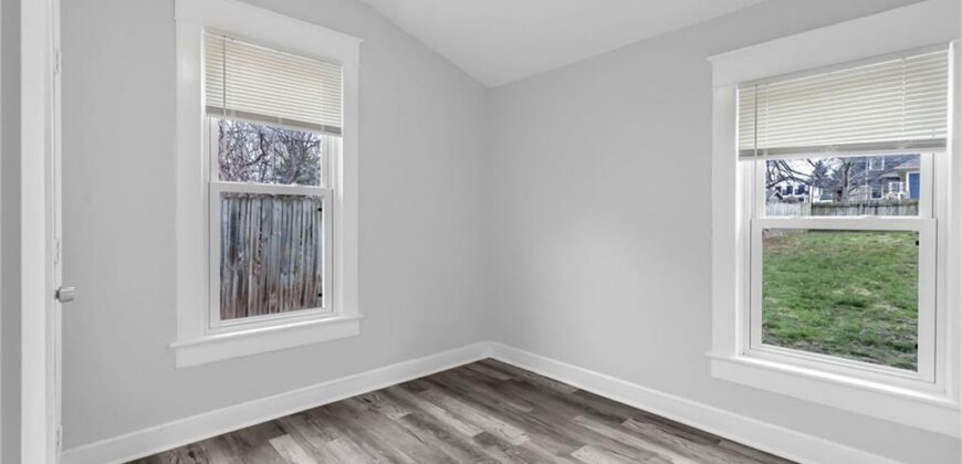 439 Ford Street, Liberty, MO 64068