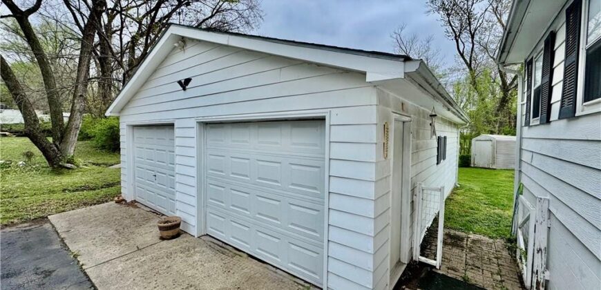 725 Ley Street, Excelsior Springs, MO 64024