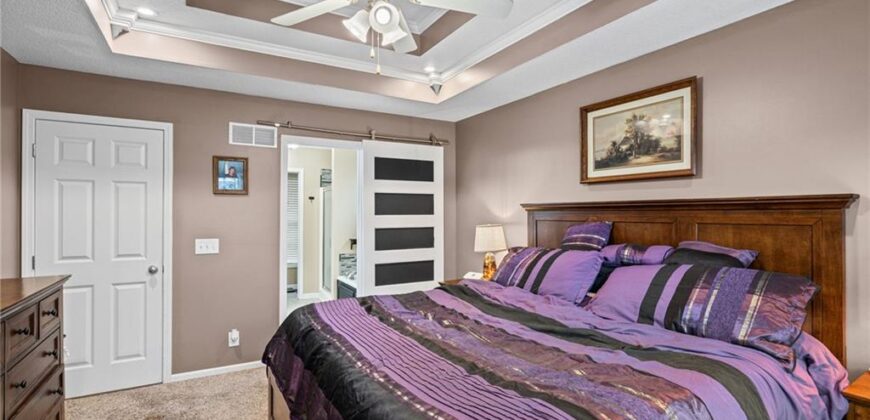 1404 NE 196th Street, Smithville, MO 64089