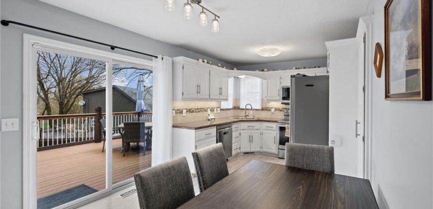 1404 NE 196th Street, Smithville, MO 64089