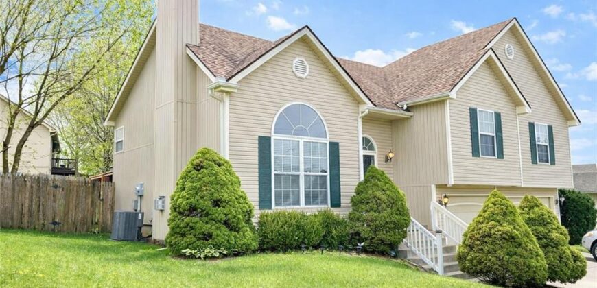 8567 N Ava Avenue, Kansas City, MO 64154