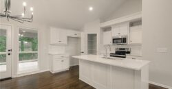 10139 N Poplar Avenue, Kansas City, MO 64156