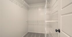 10139 N Poplar Avenue, Kansas City, MO 64156