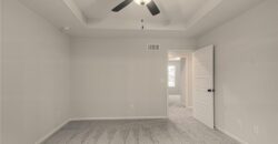 10139 N Poplar Avenue, Kansas City, MO 64156