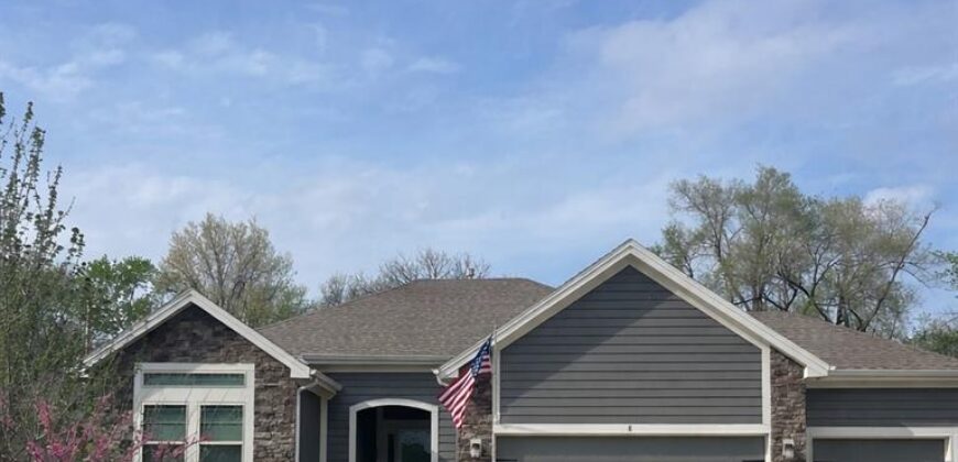 8 NE 102nd Street, Kansas City, MO 64155