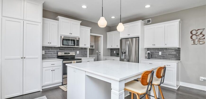 1500 NW 59th Street, Kansas City, MO 64118