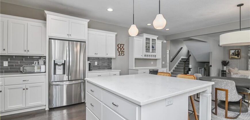 1500 NW 59th Street, Kansas City, MO 64118