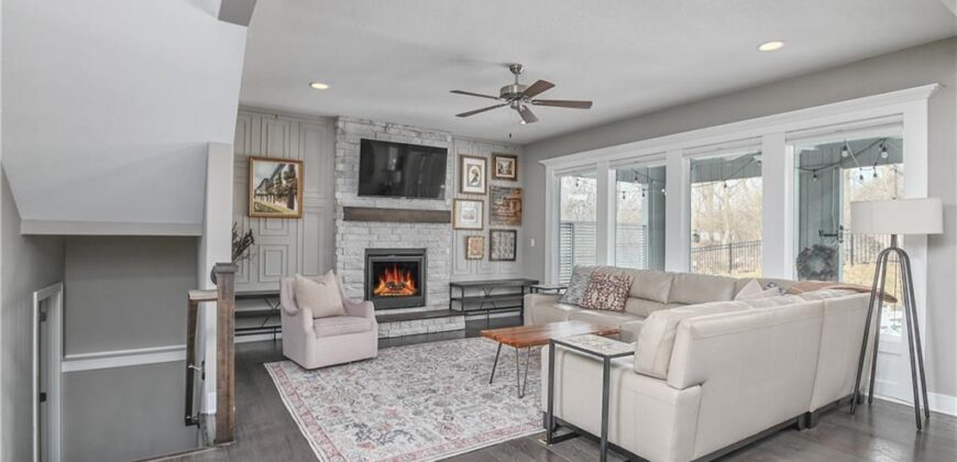 1500 NW 59th Street, Kansas City, MO 64118