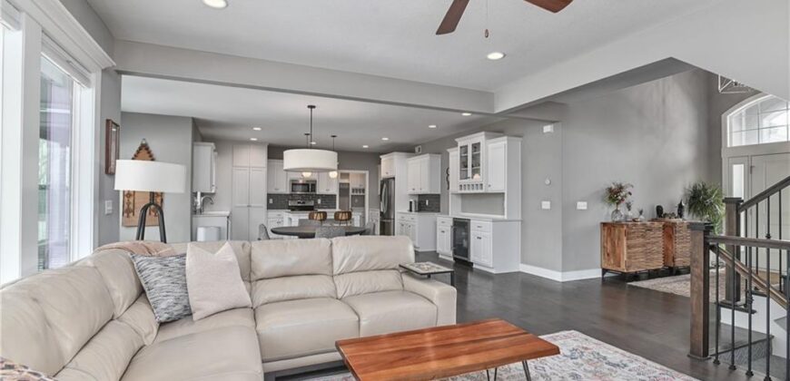 1500 NW 59th Street, Kansas City, MO 64118